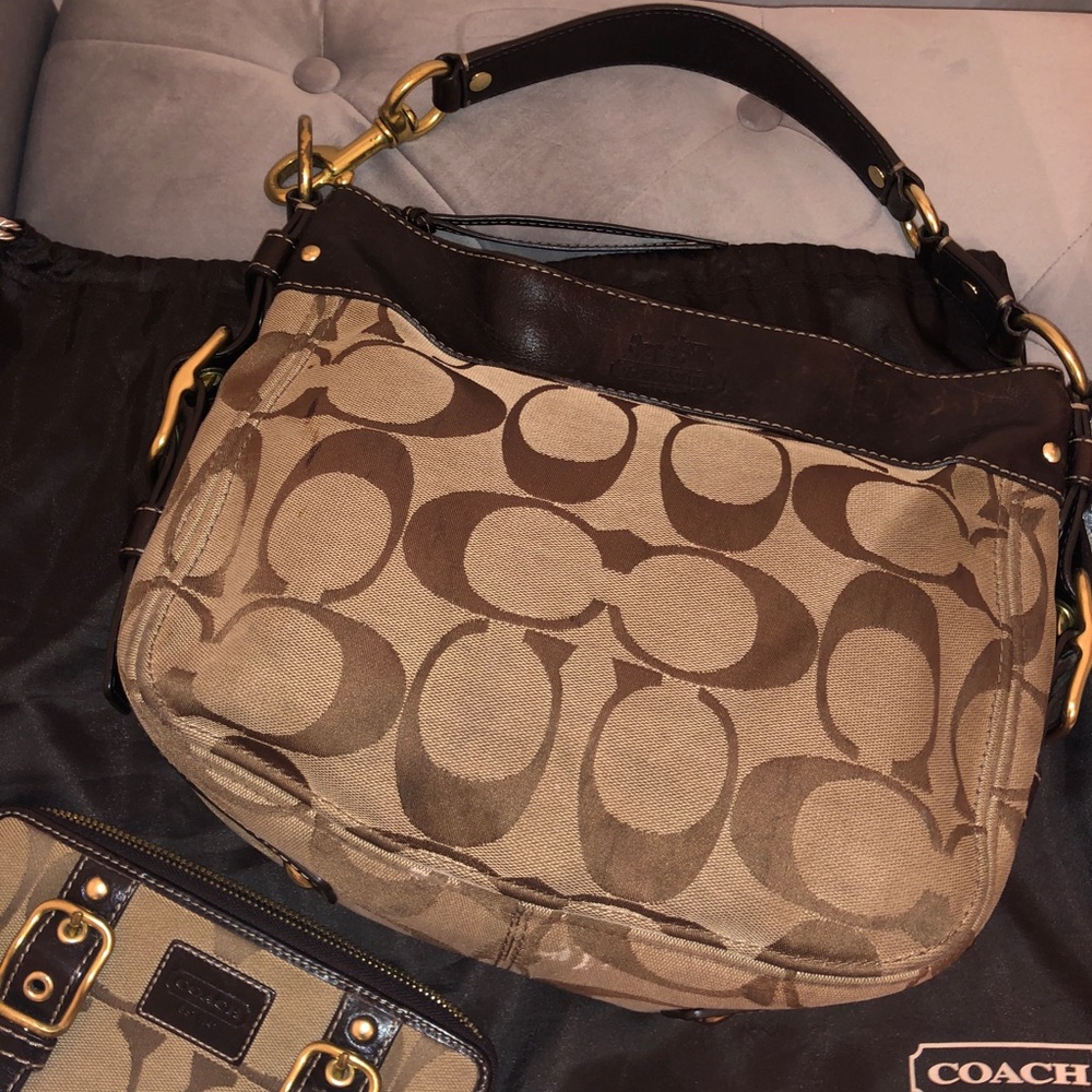 Vintage Coach Saddle Shoulder Bag Purse in brown🤍